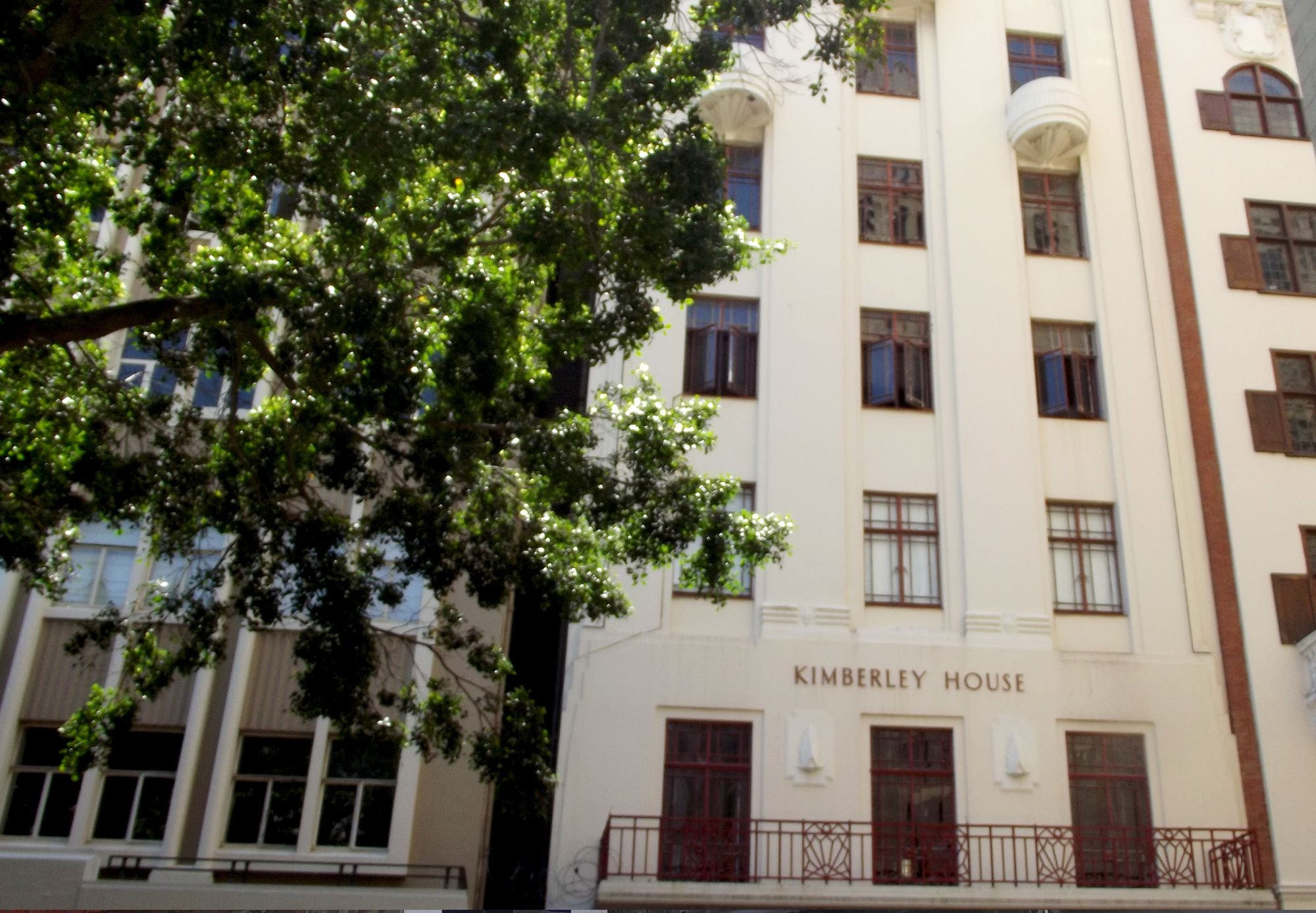 Фото Purple House