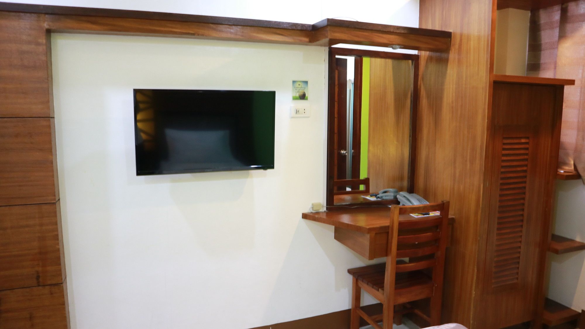 Фото The Loft Hotel