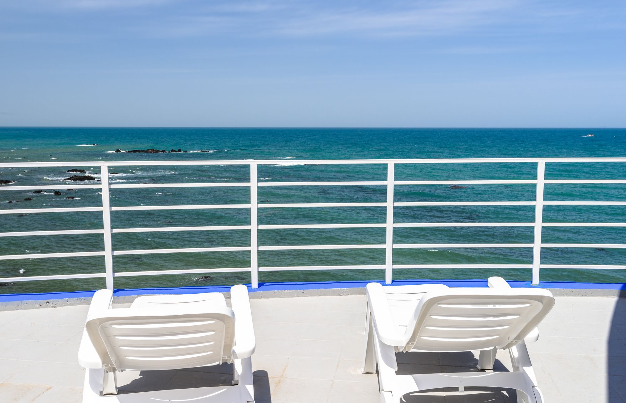 Фото On the Sea Pension