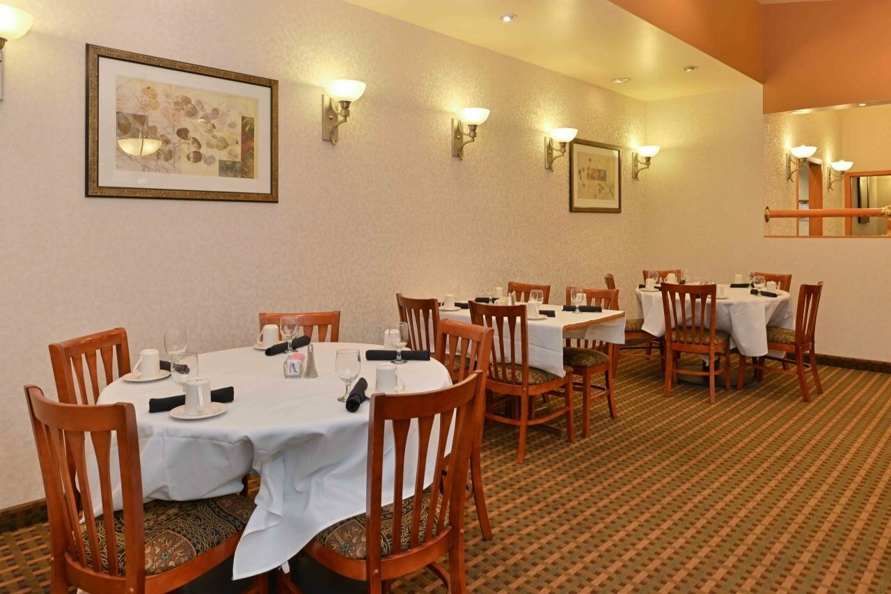 Фото Holiday Inn Riverton-Convention Center