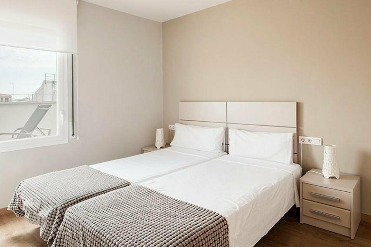 Фото The Corner Apartments by Aspasios