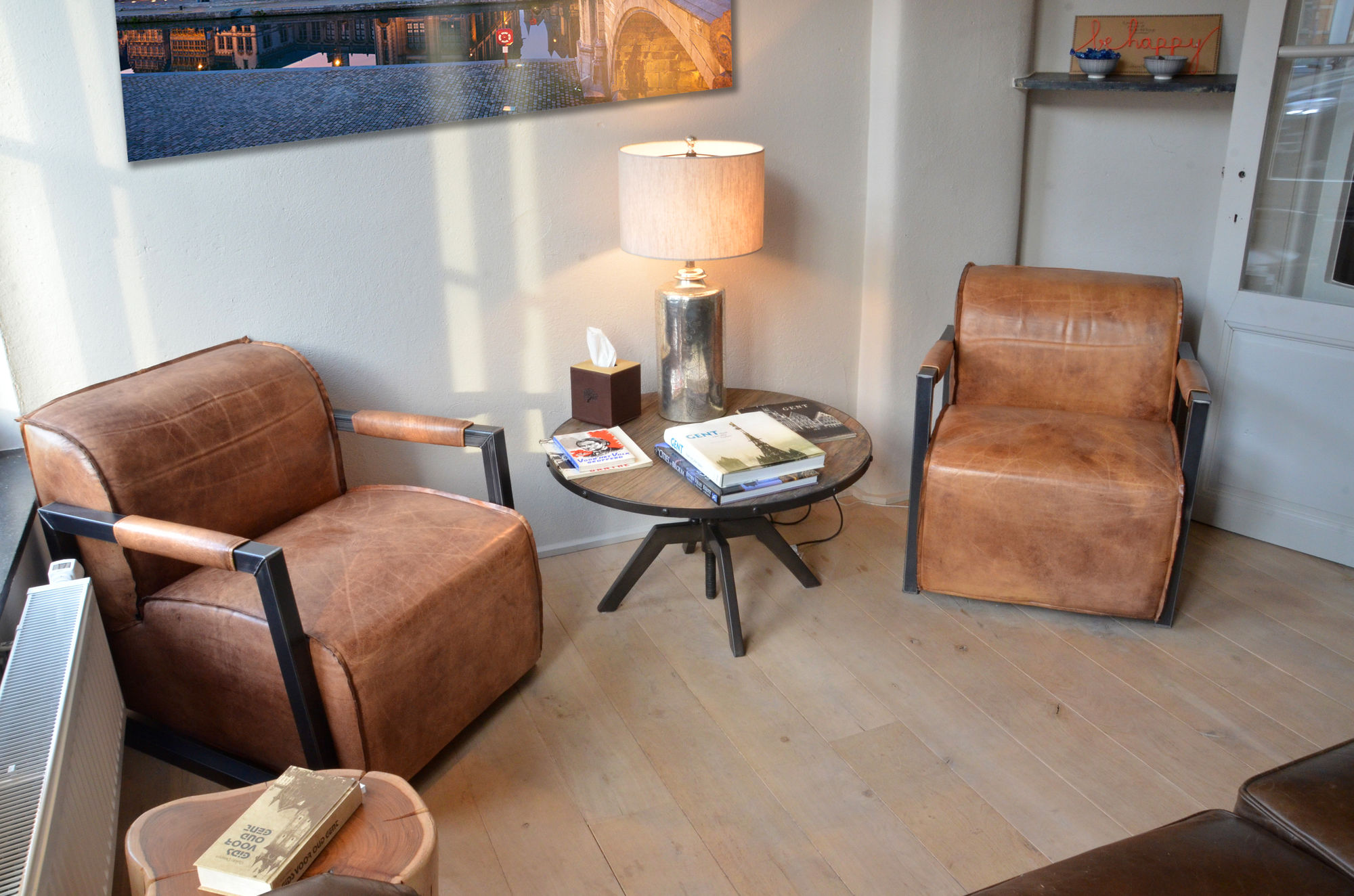 Фото The House of Edward