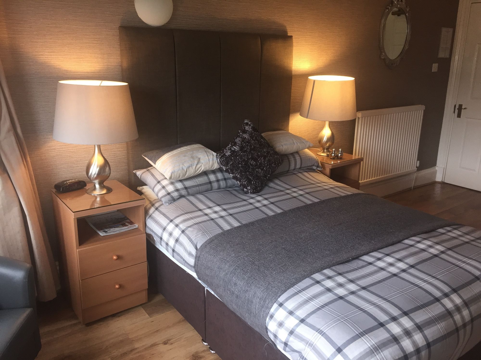 Фото Beechwood Ensuite Guest House