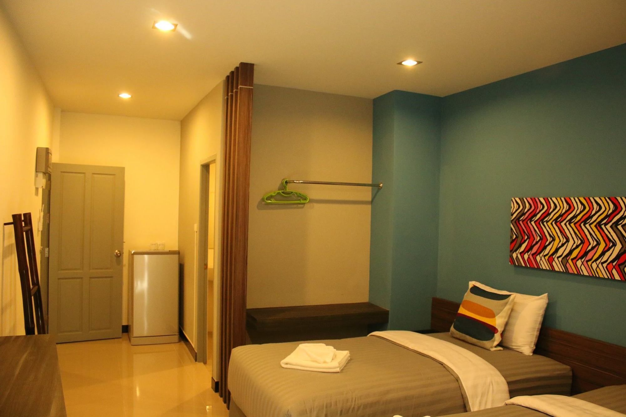 Фото Krabi Inn & Omm Hotel