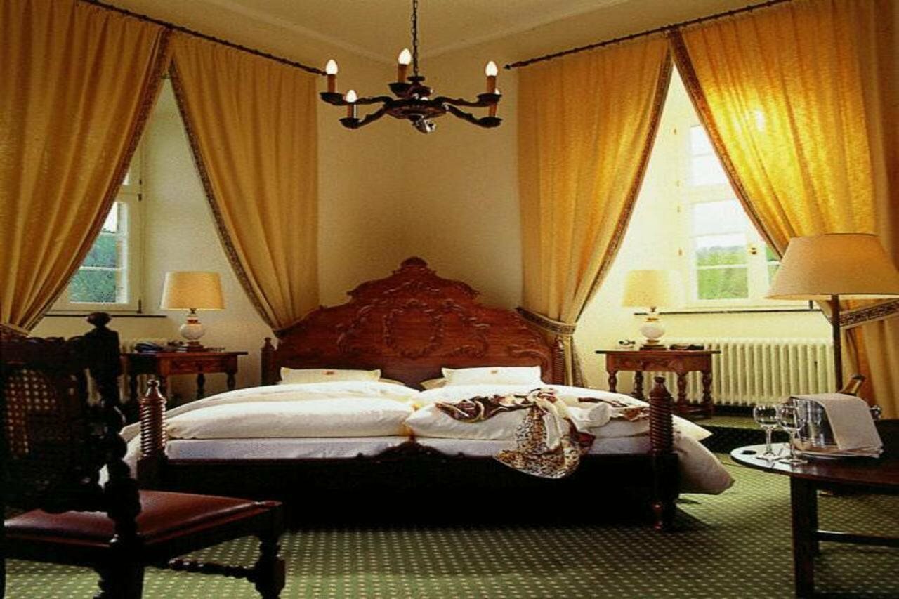 Фото Burghotel Schnellenberg