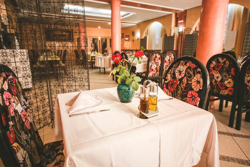 Фото Hotel Bab Mansour