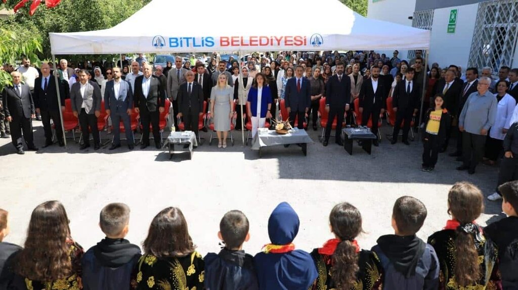 Educational center Bitlis Halk Egitim Merkezi, Bitlis, photo