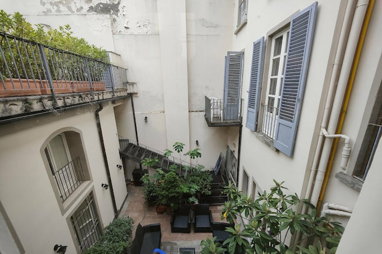 Фото Hotel California