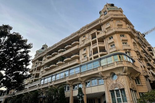 Гостиница Hotel Metropole, Monte Carlo в Монако