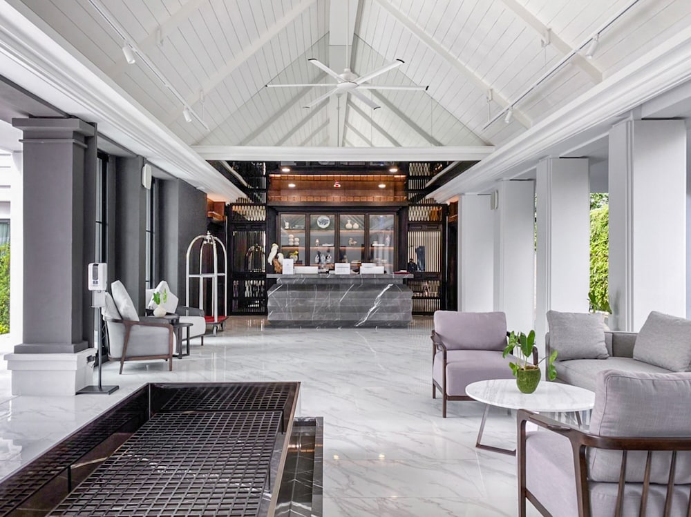 Фото Manhattan Pattaya Hotel