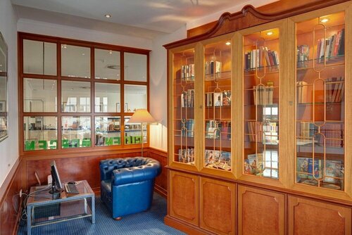 Внешний вид отеля Hotel Alexander am Zoo в Франкфурте-на-Майне, фото 4