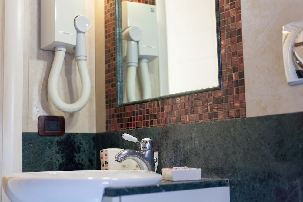 Фото Best Suites Trevi