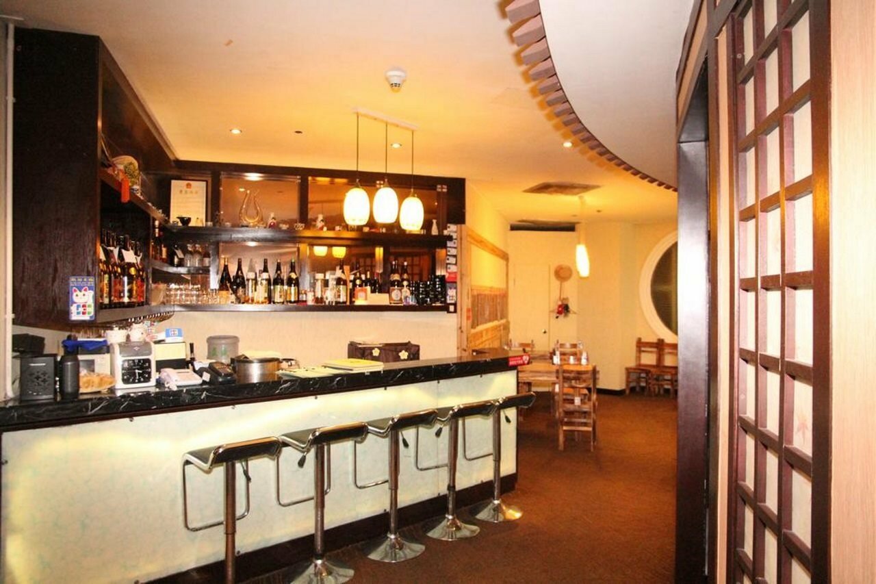 Фото Yihe Hotel Ouzhuang