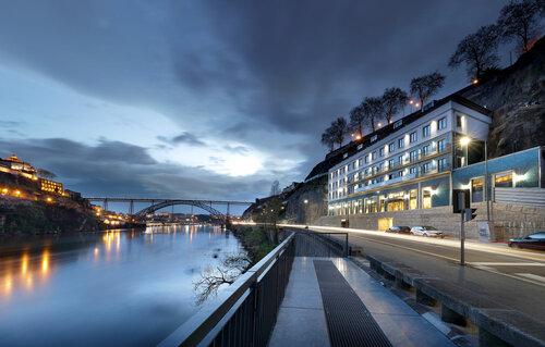 Внешний вид отеля Eurostars Porto Douro в Порту, фото 1