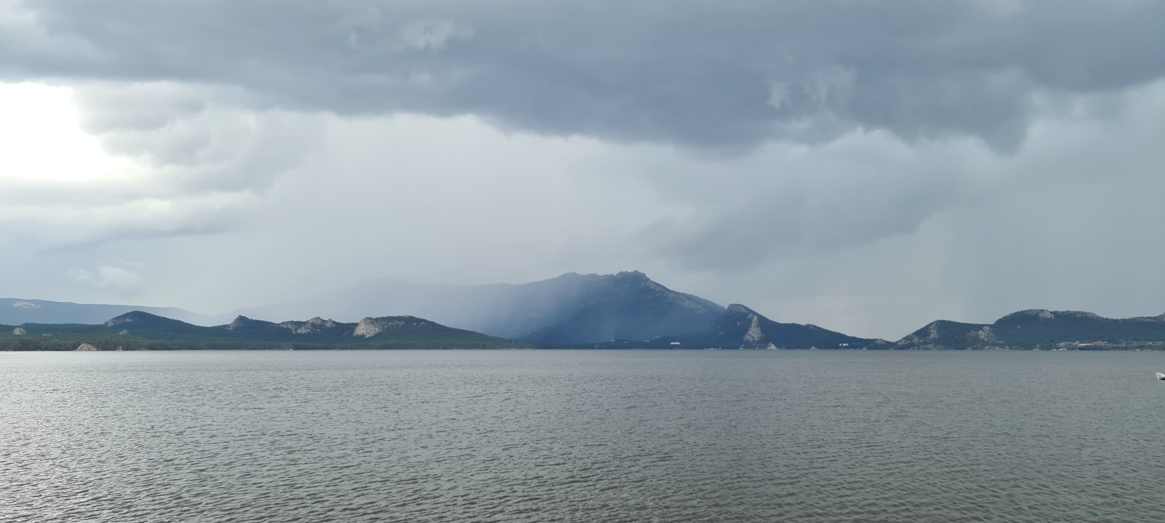 Фото Айнакол