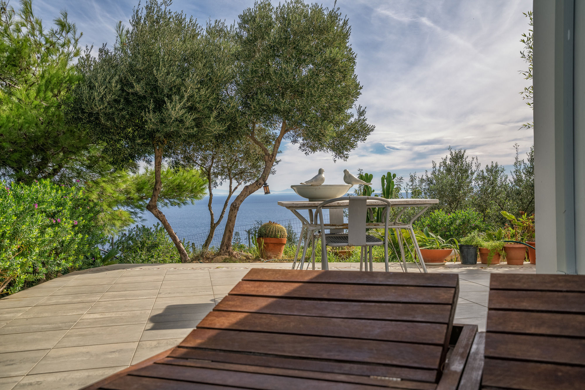 Фото Ionian Mudita