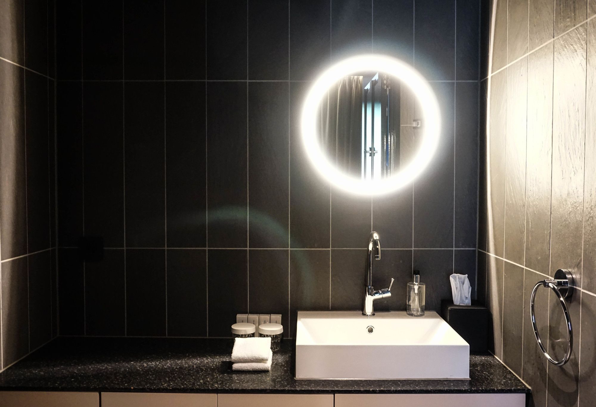 Фото De Jonker Urban Studio's & Suites