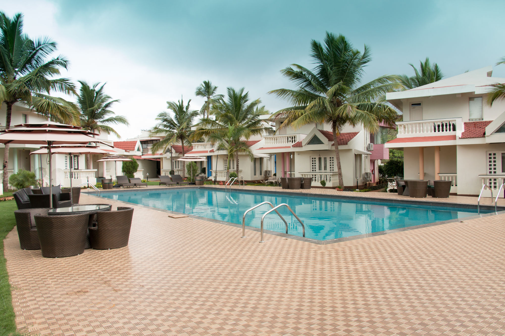 Фото Country Inn Tarika Goa, Varca Beach