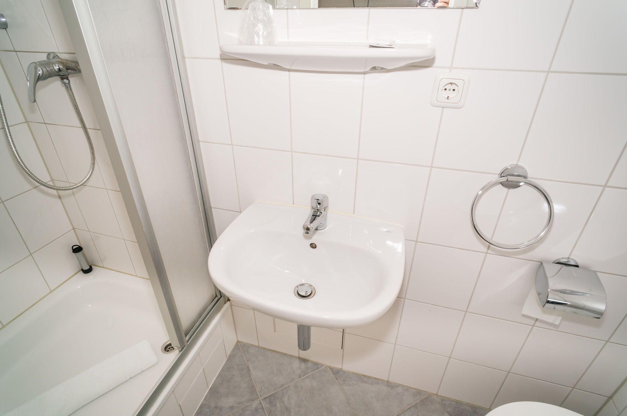 Фото Smart Stay Hotel Station