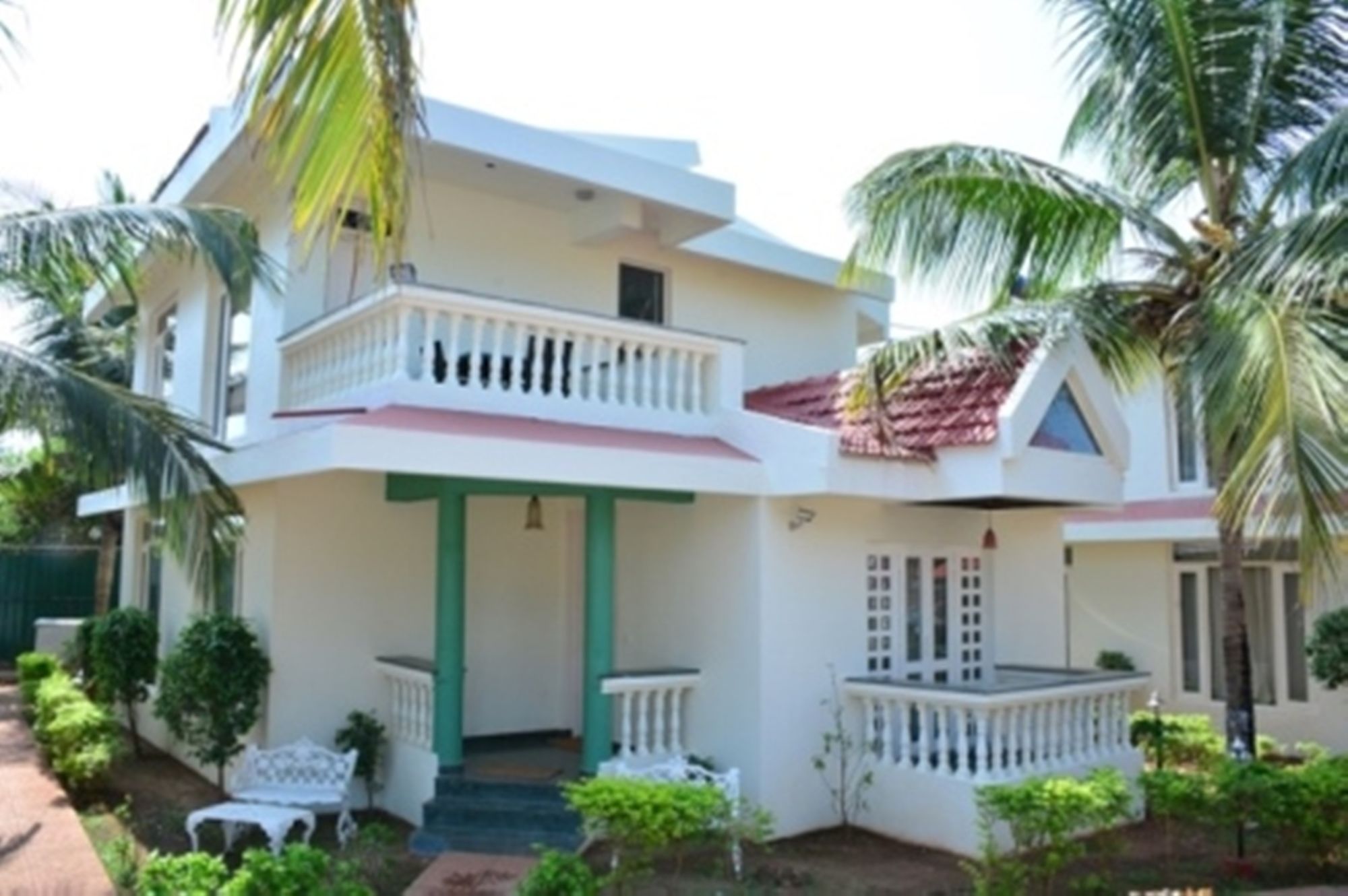 Фото Country Inn Tarika Goa, Varca Beach