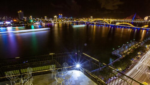 Гостиница Pariat River Front Hotel в Дананге