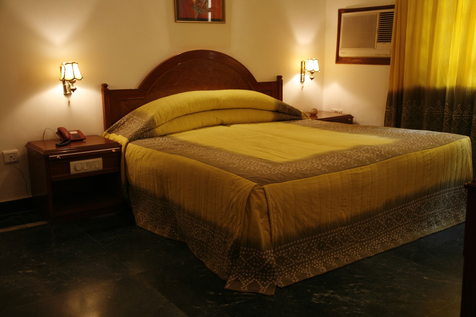 Фото Hotel Ranthambore Regency