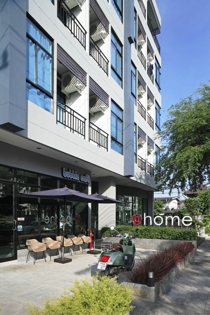 Hotel At Home Residence, Bangkok, photo