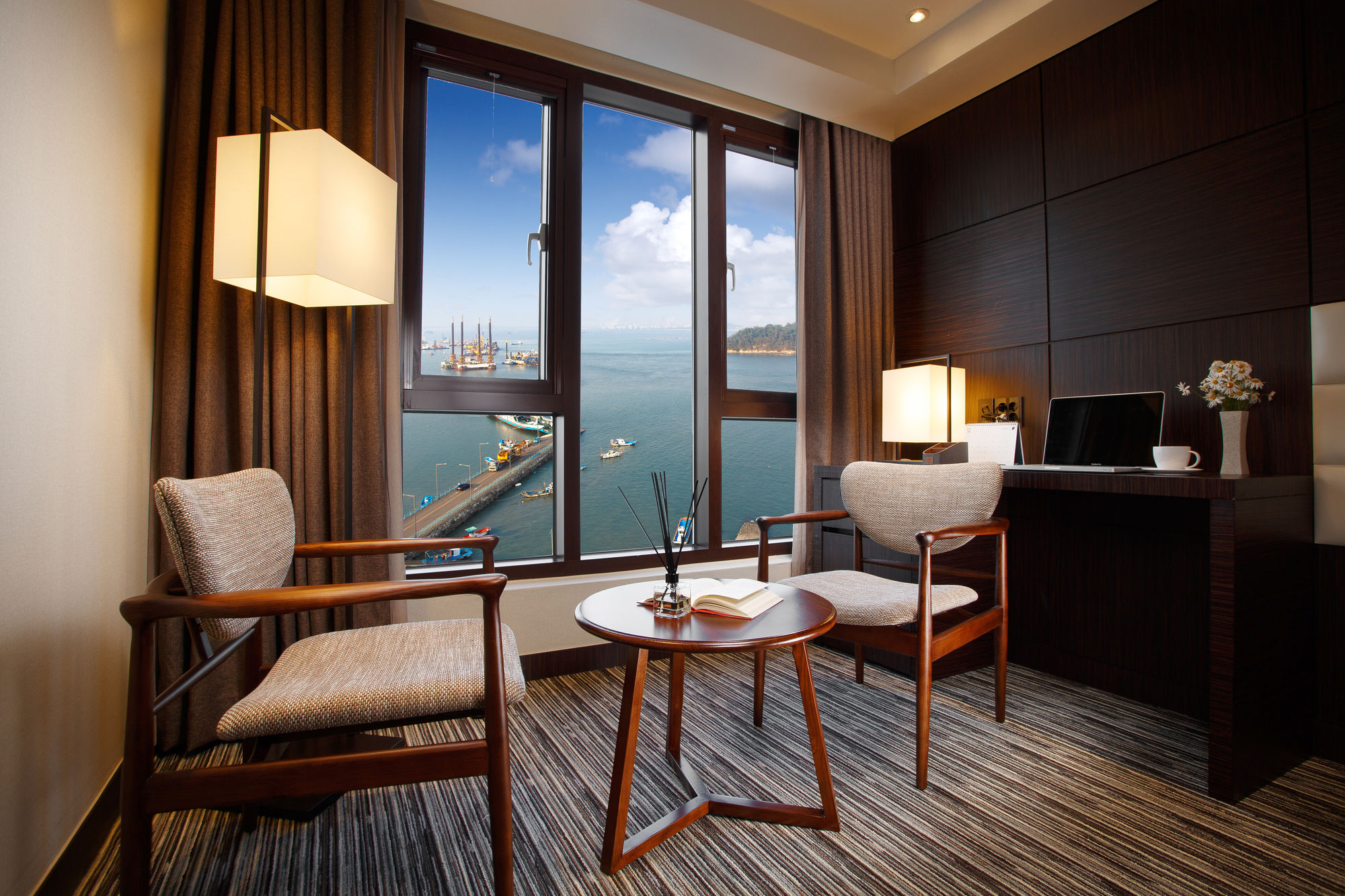 Фото International Hotel Youngjong