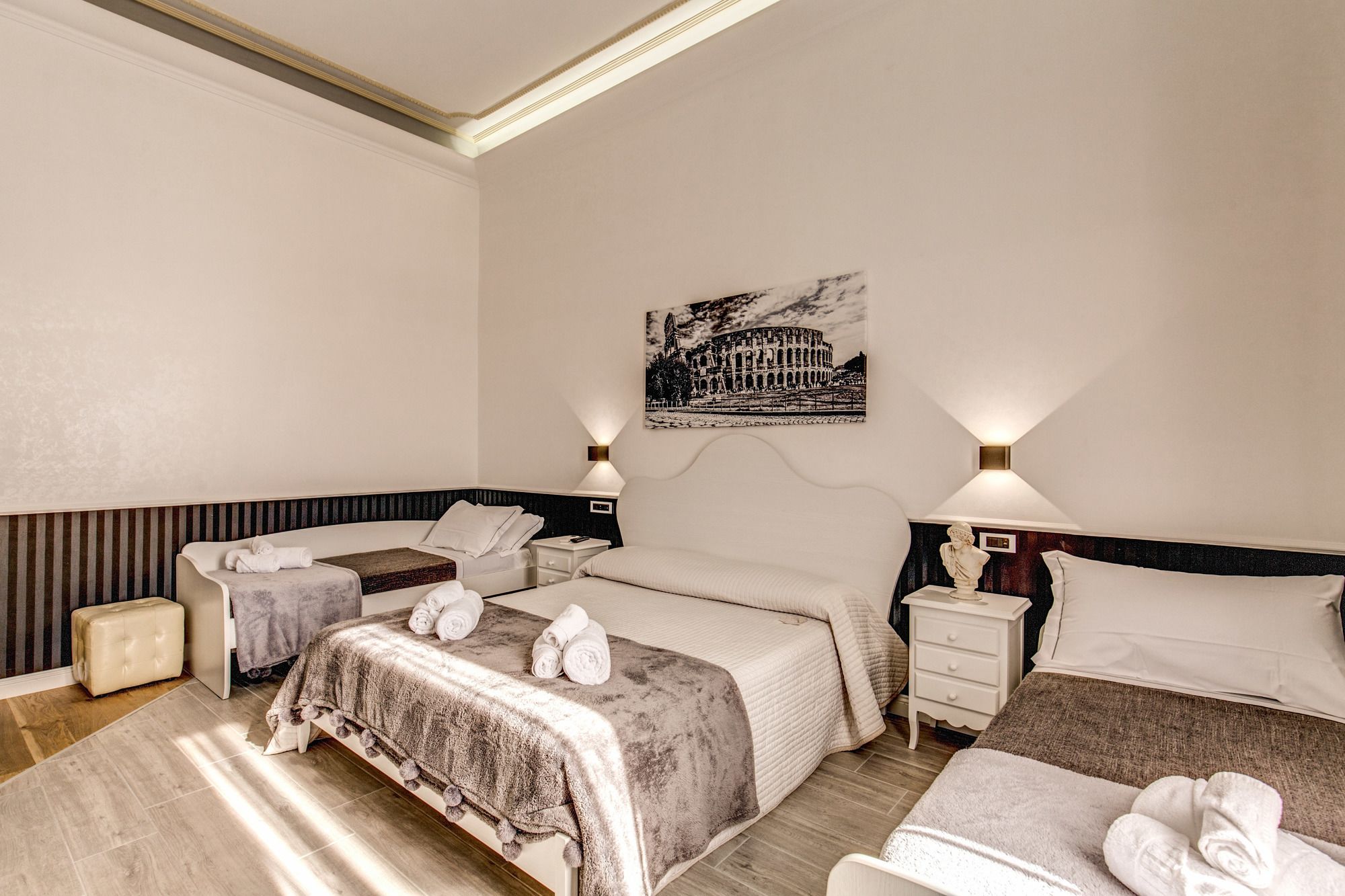 Фото Suite in Rome Veneto