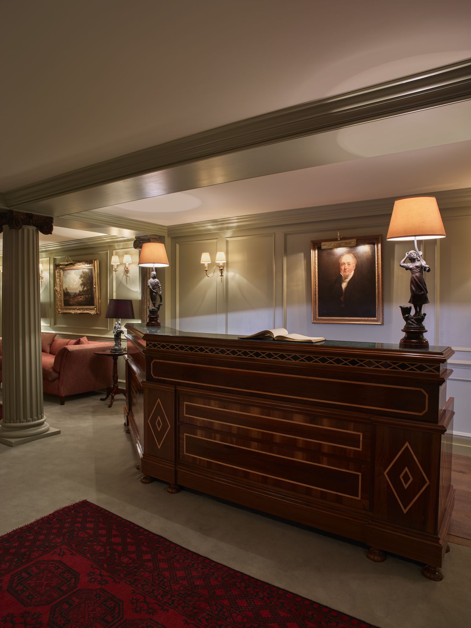 Фото Batty Langley's