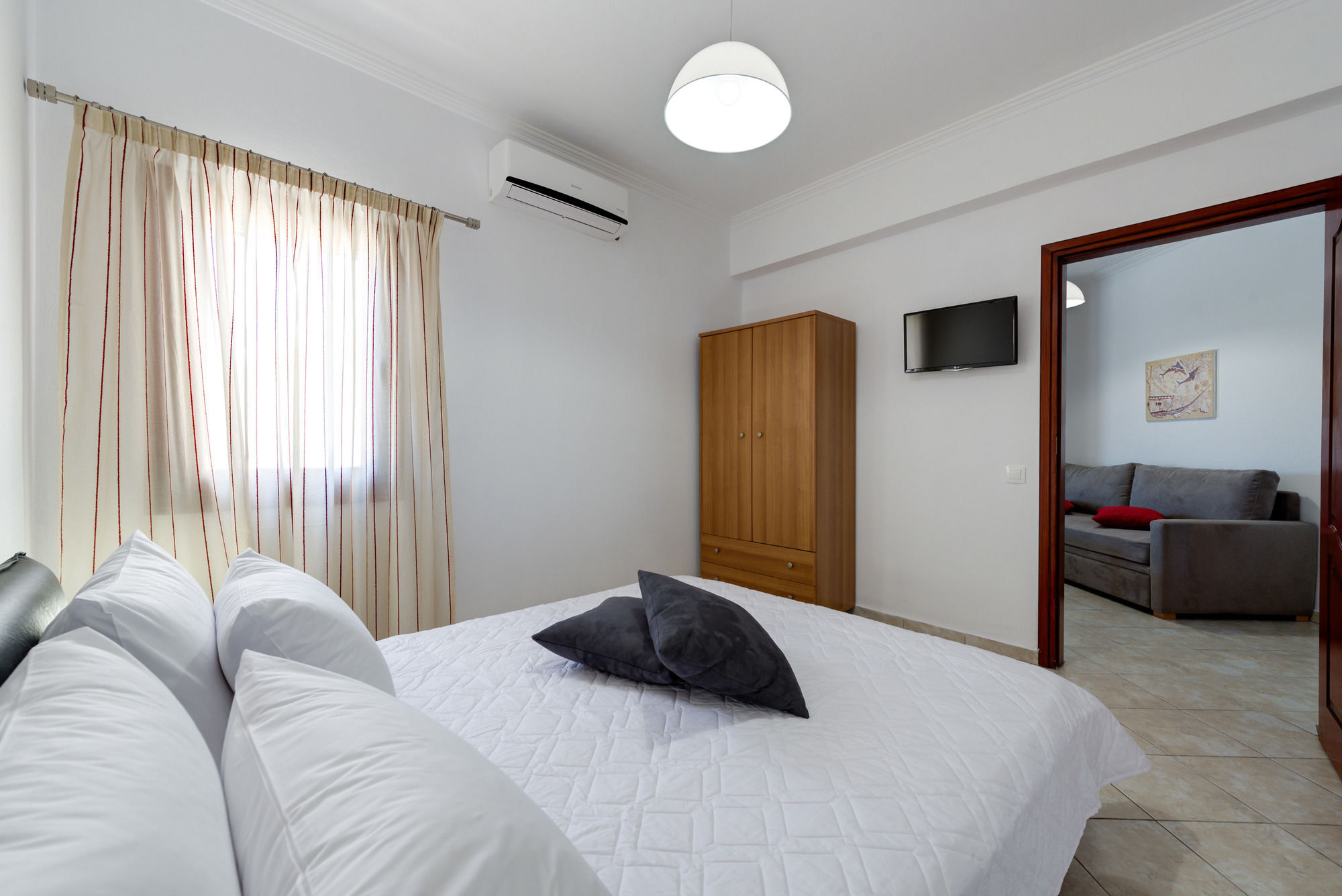 Фото Akrotiri Apartments