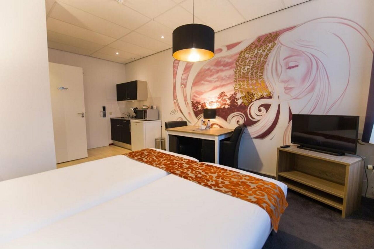 Фото Amsterdam Teleport Hotel