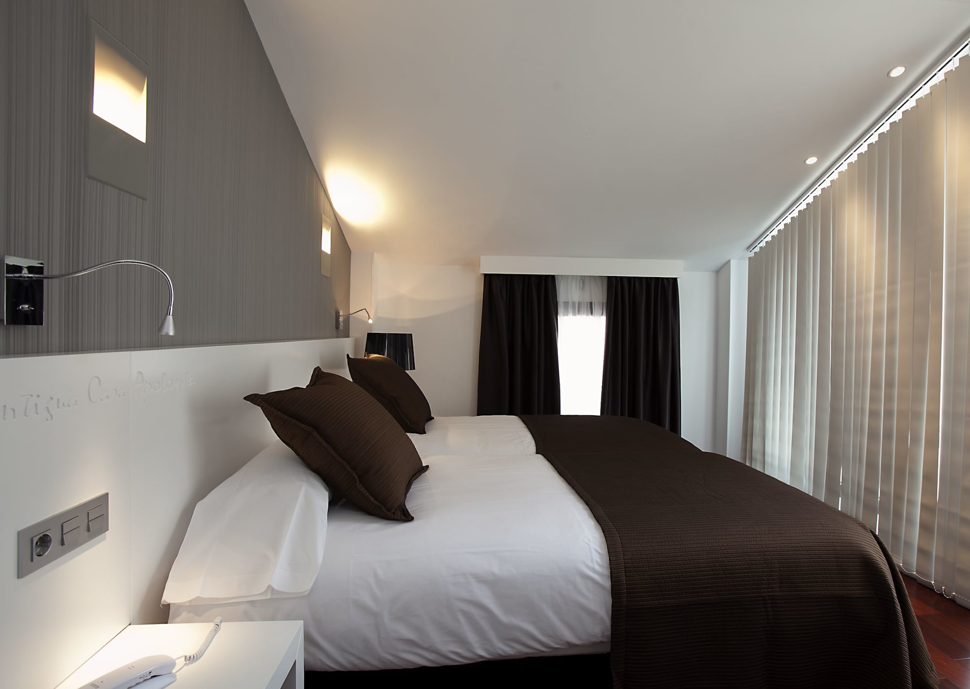 Фото Hotel Apolonia