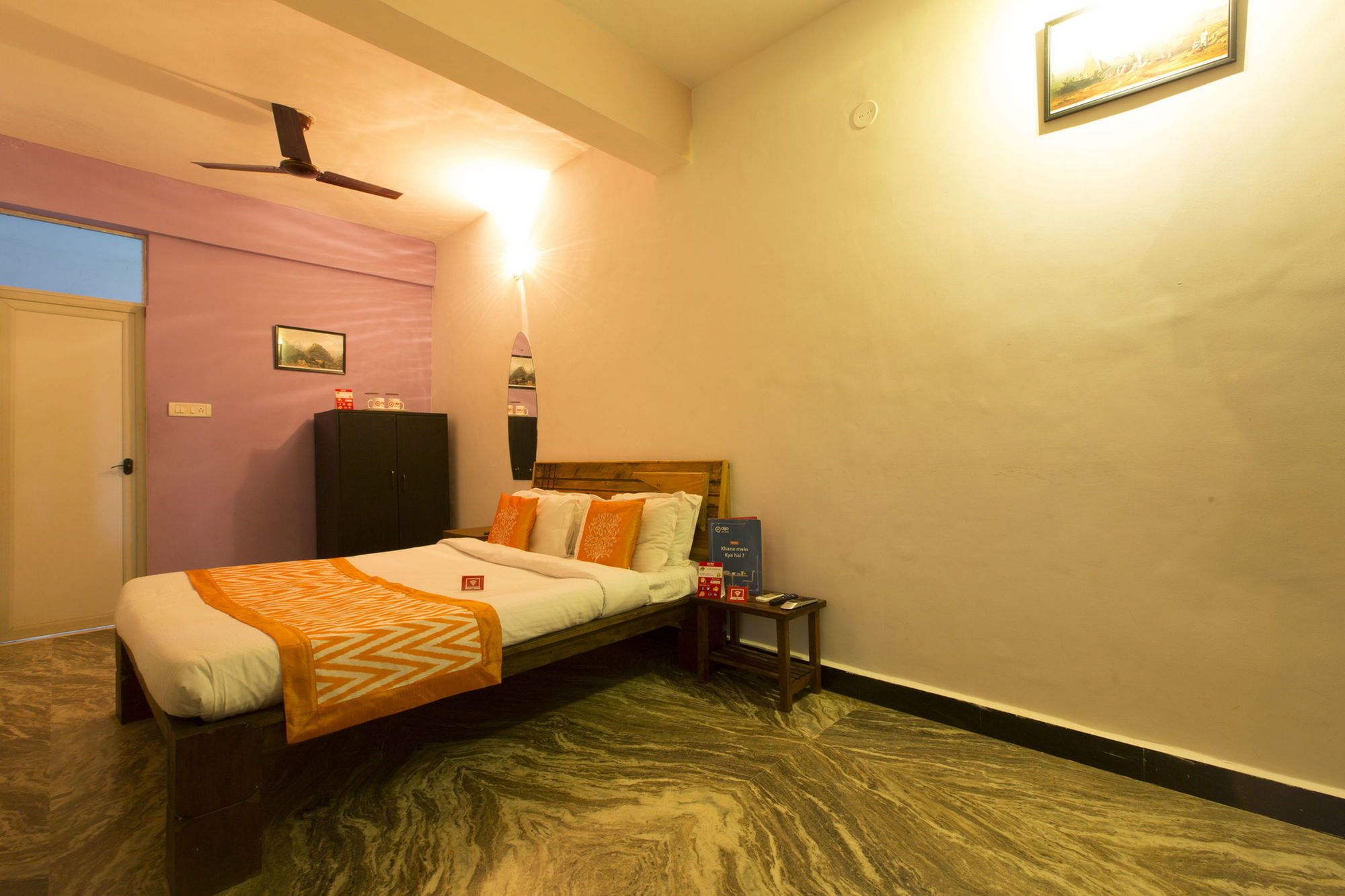 Фото Oyo 7490 Bevvan Resort