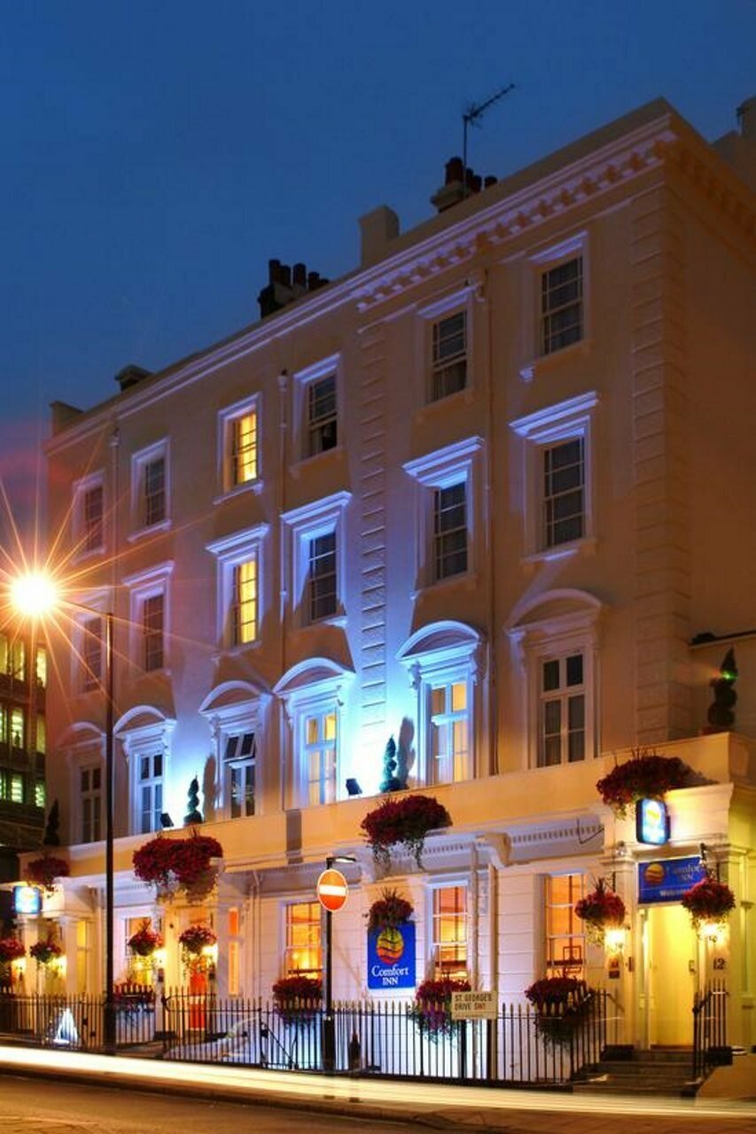 Фото отеля 3