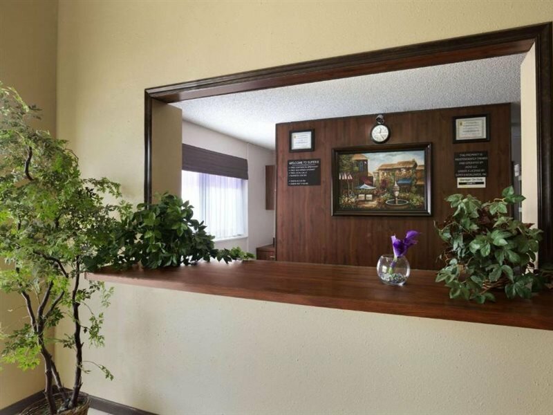 Фото Super 8 by Wyndham Siloam Springs