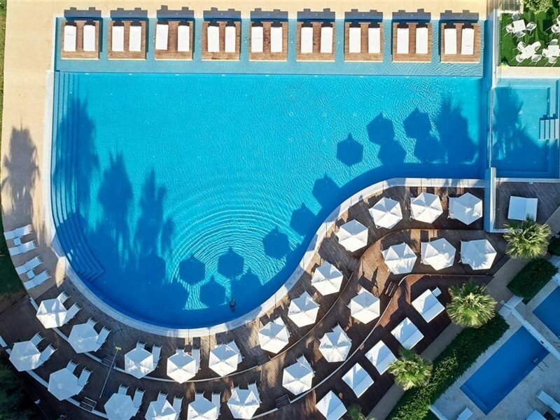 Фото So White Club Resort