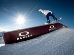 Zula Snowboard (Istanbul, Sisli, Sehit Ahmet Street, 16-18C) ، نادي رياضي، مجموعة