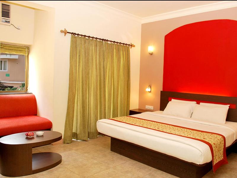 Фото Whispering Palms Beach Resort