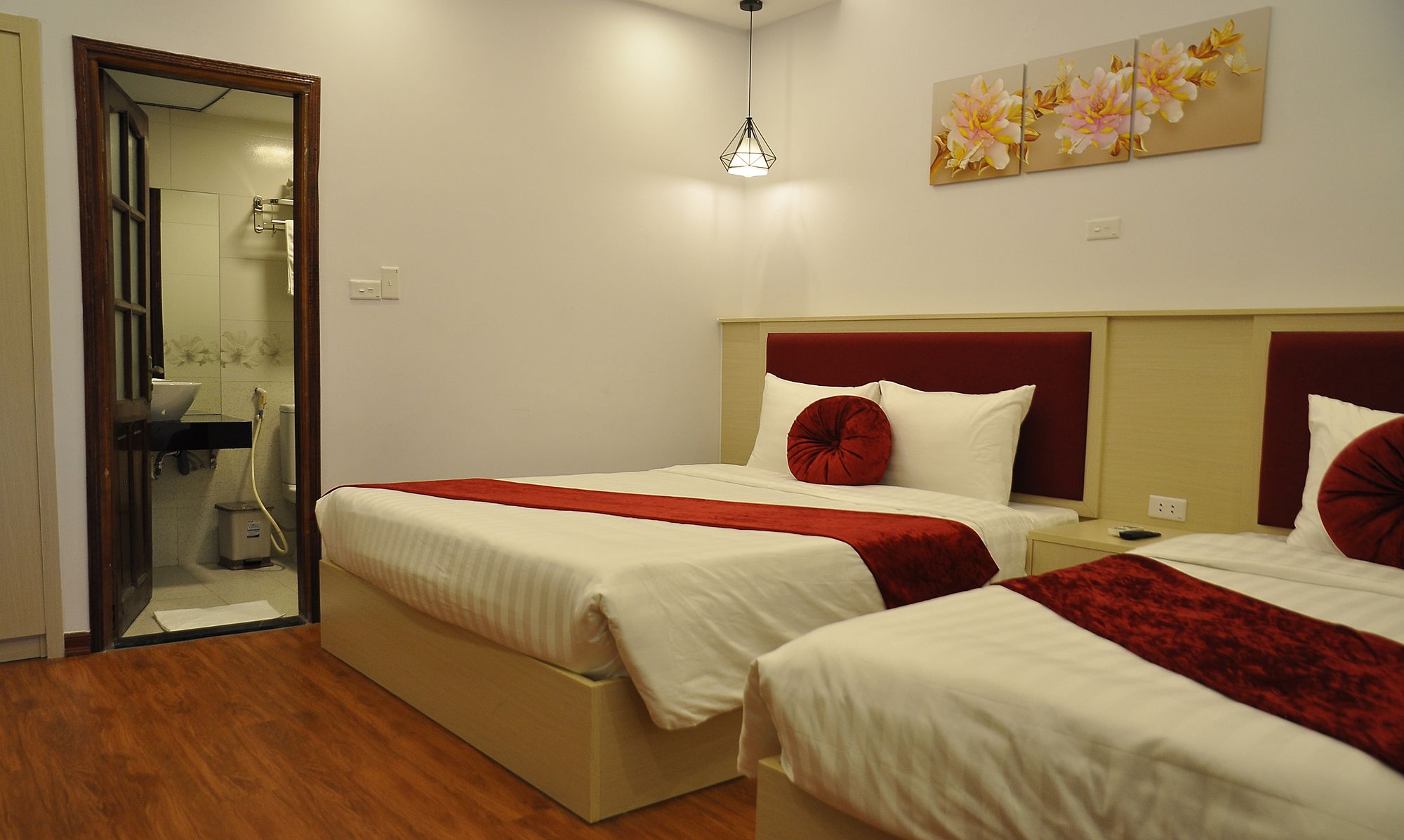 Фото Hanoi Passion Suite Hotel