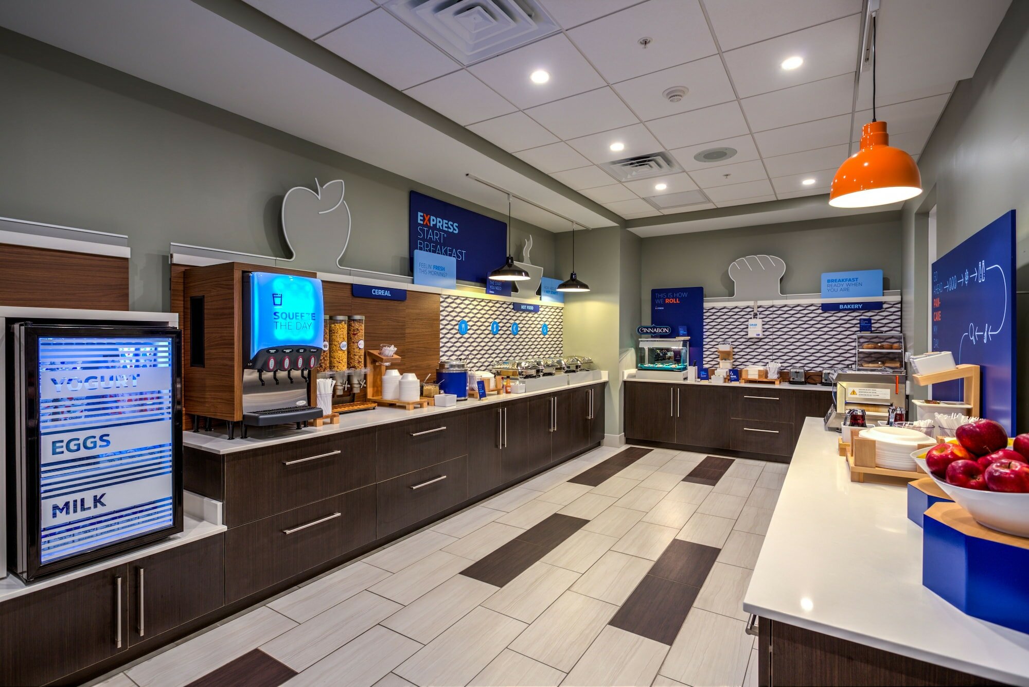 Фото Holiday Inn Express & Suites Reedsville - State Coll Area, an Ihg Hotel