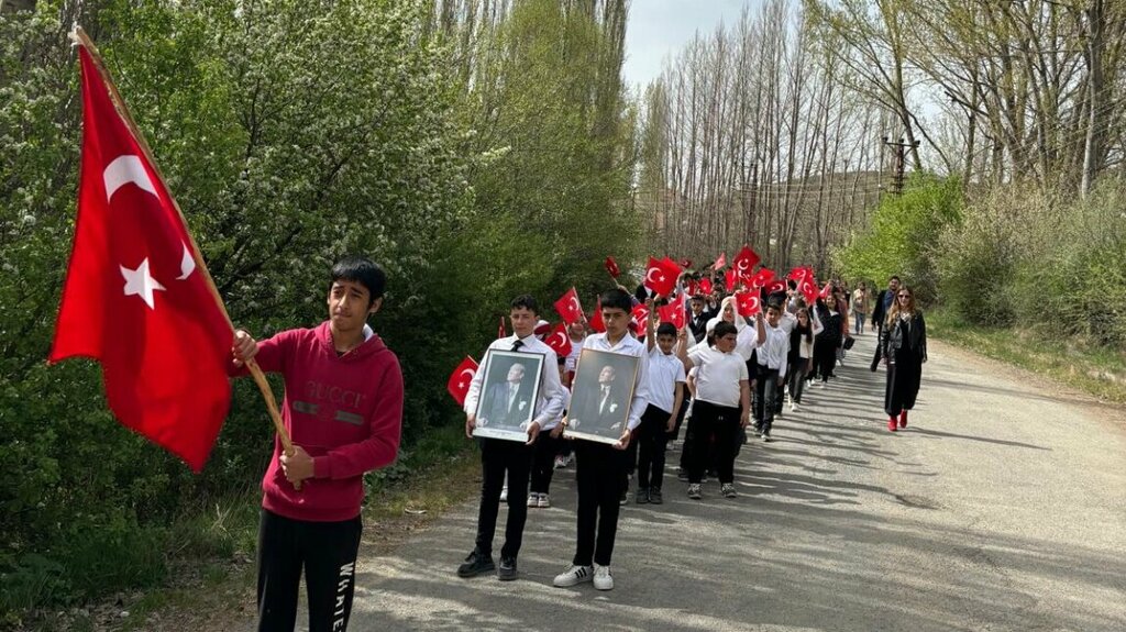 School Sheikh Halil Middle School, Yildizeli, photo