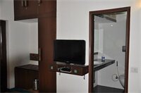 Фото Home@F37 Kailash Colony Metro
