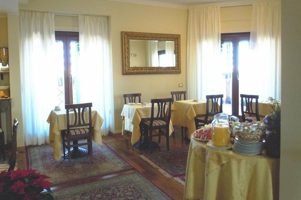 Фото Hotel Stella