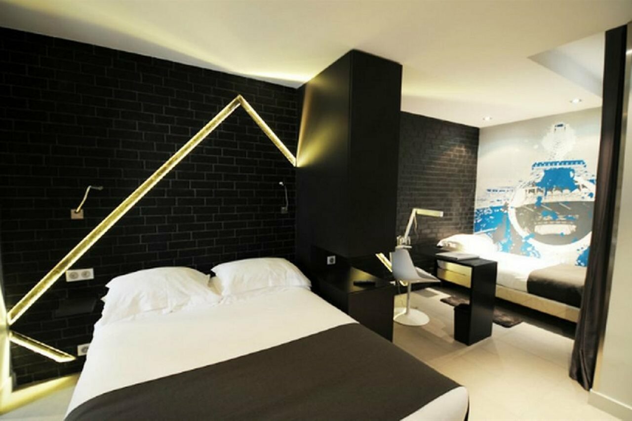 Фото Hotel Arc de Triomphe Etoile