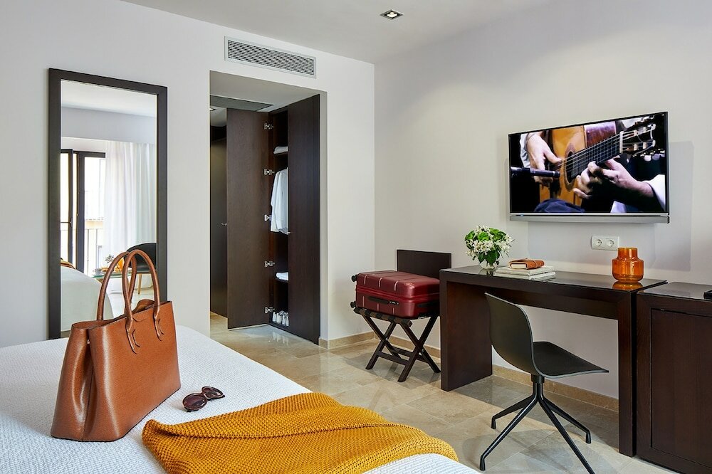 Фото Hotel Rey Alfonso X