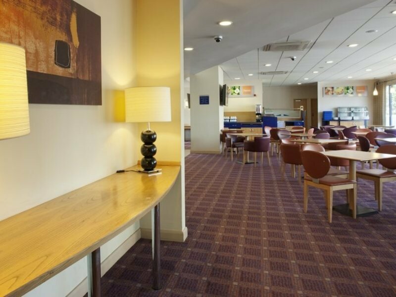Фото Holiday Inn Express Bristol City Centre by IHG
