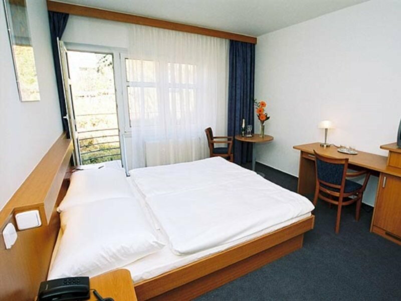 Фото отеля 3