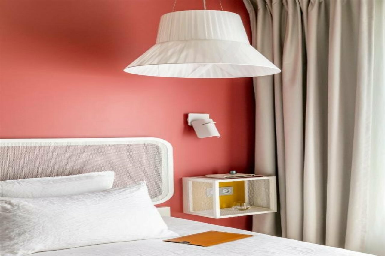 Фото Okko Hotels Paris la Défense