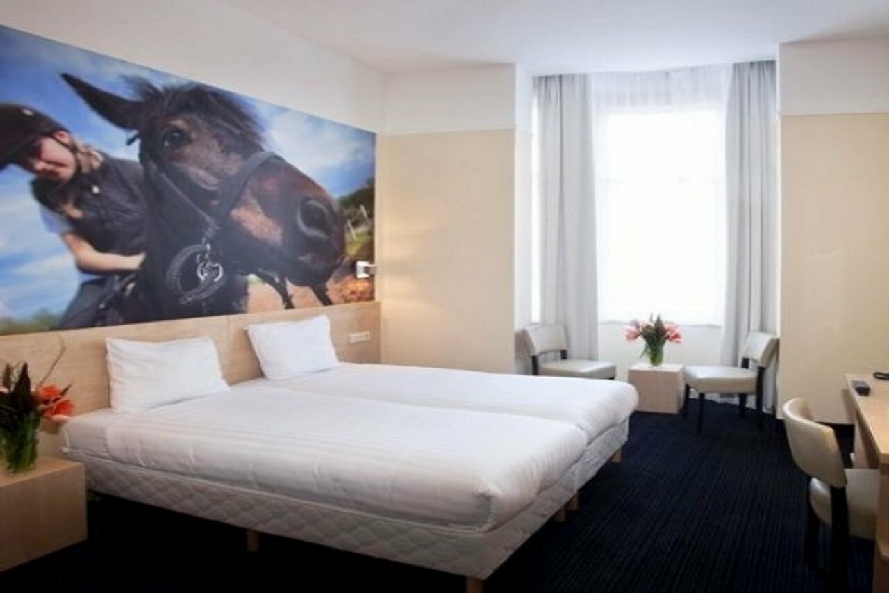 Фото Hotel Iron Horse